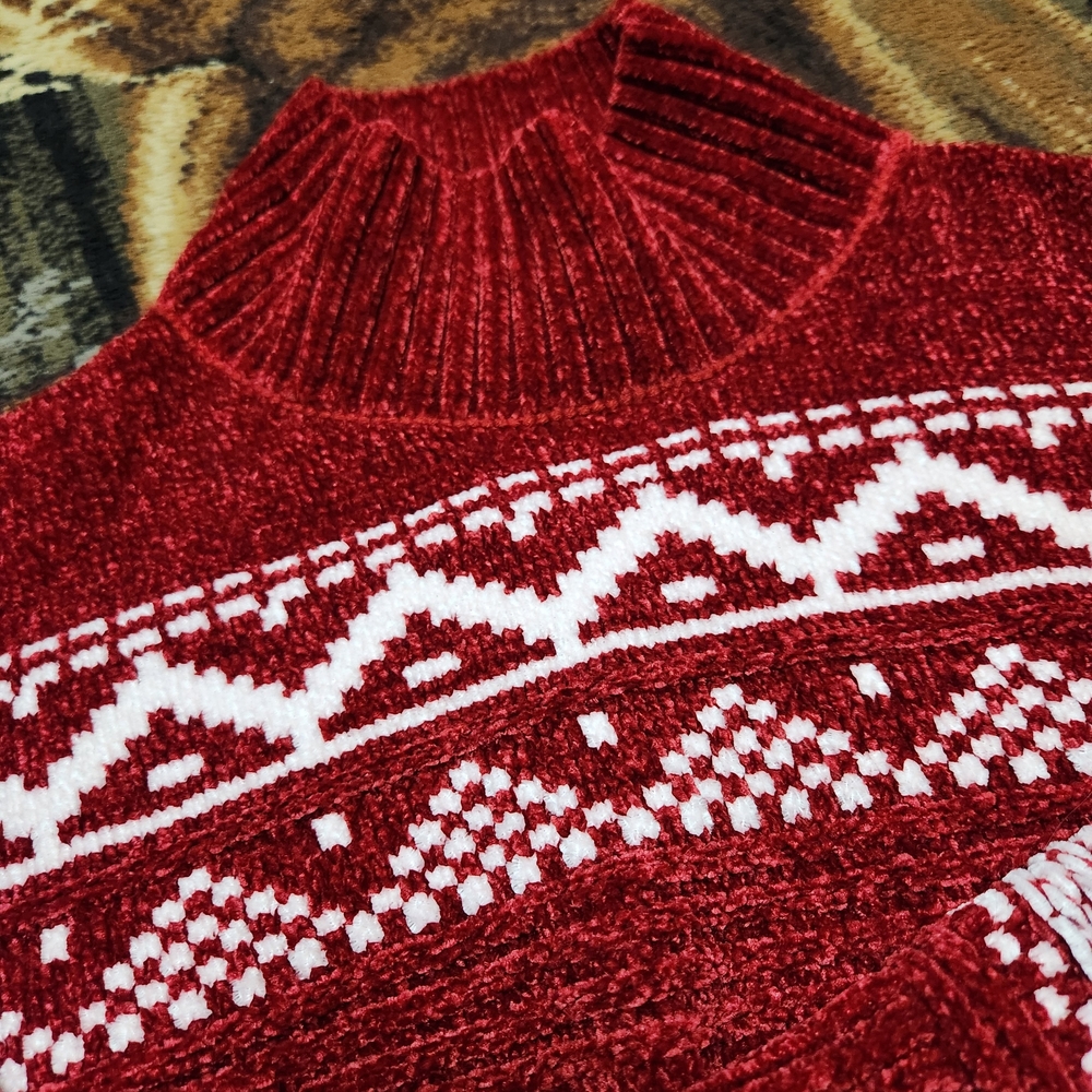 Christian Siriano Red and White Patterned Turtleneck Sweater - Picture 3 of 7